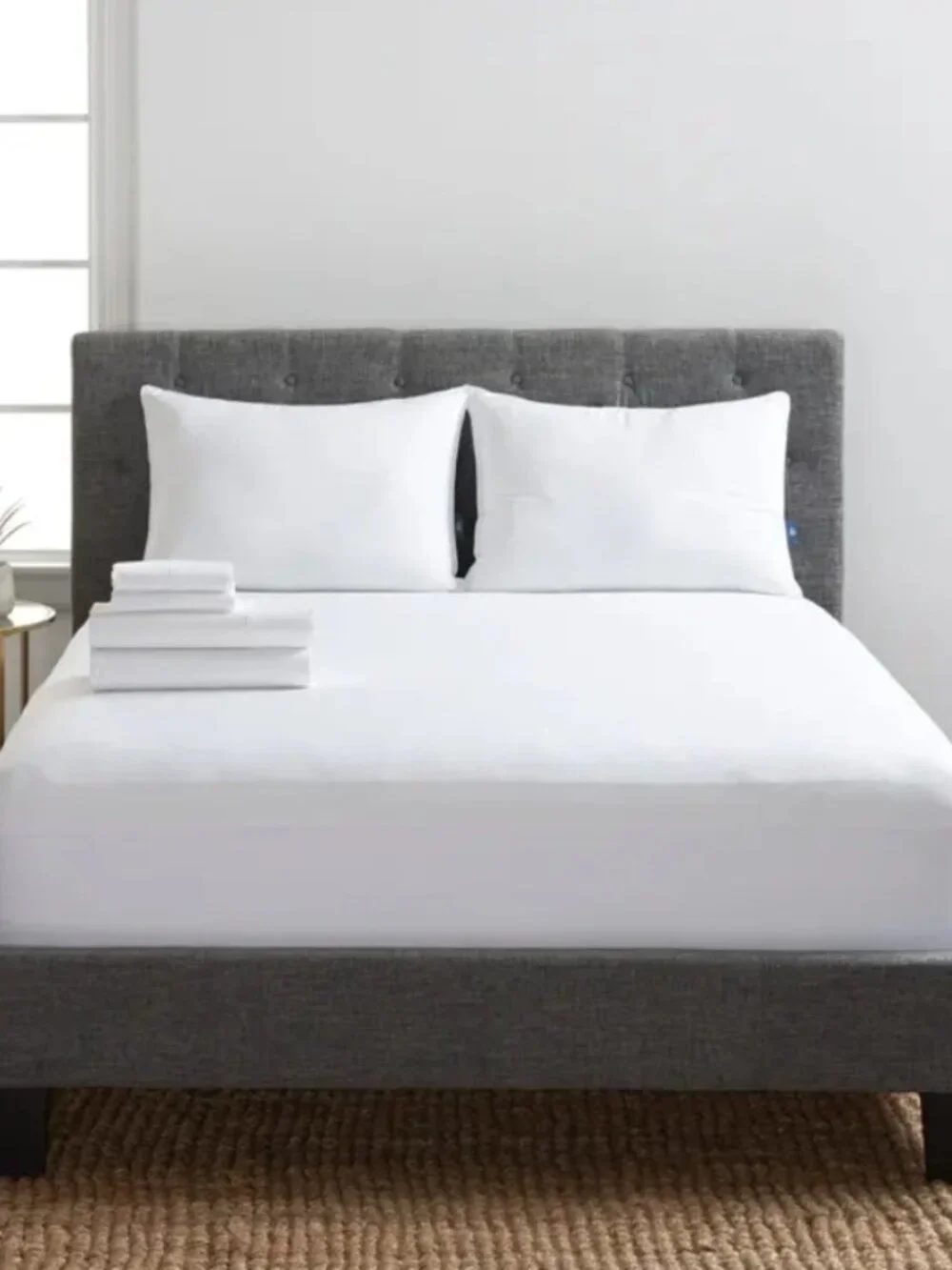 NWT Serta Classic Bedding Bundle: Sheets, Pillows, Mattress Protector (Full)